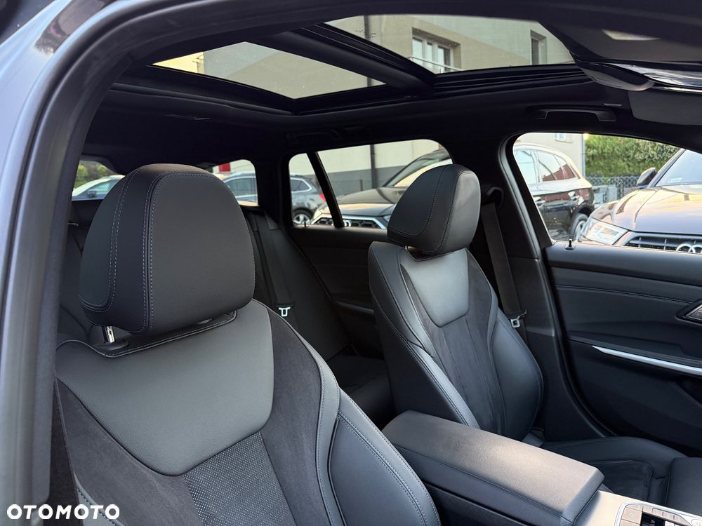 BMW Seria 3 320d xDrive M Sport sport - 15