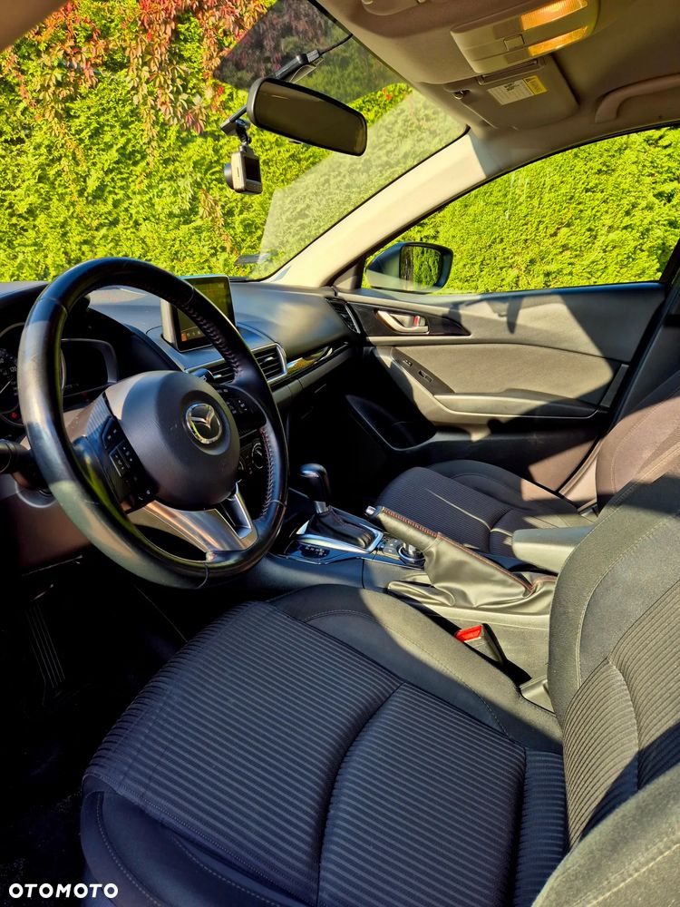 Mazda 3 - 4