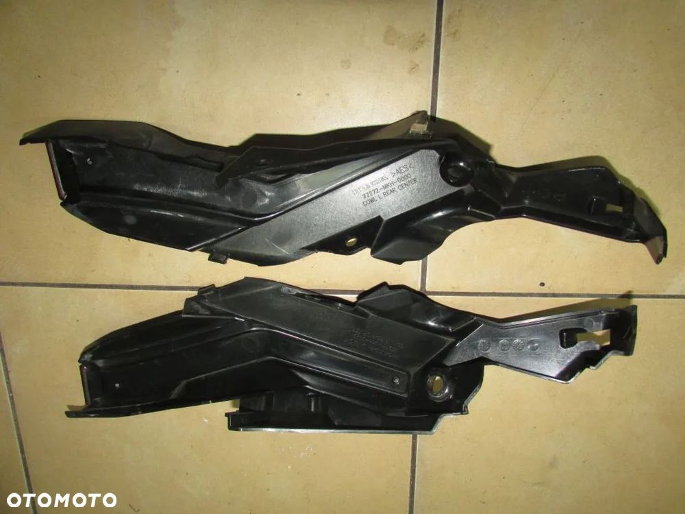 Honda X-ADV 750 17-20 r. wypełnienie tył odblask - 2