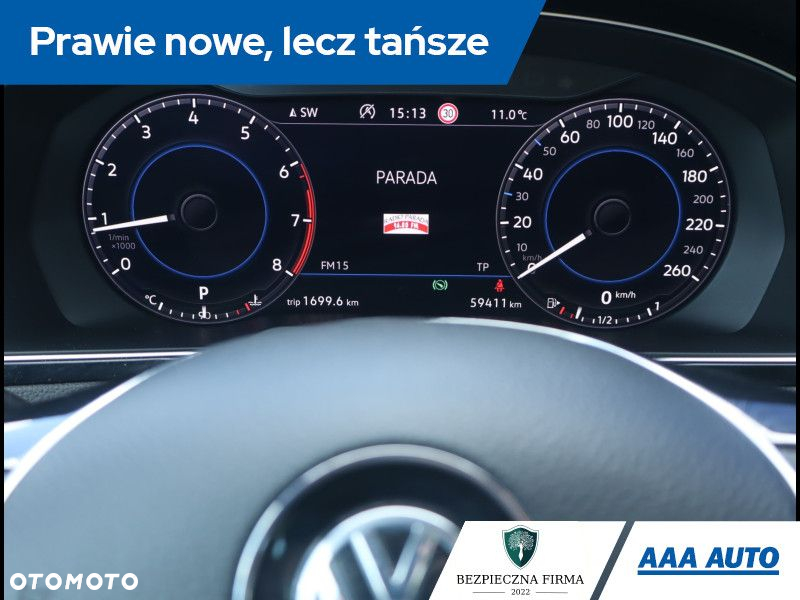 Volkswagen Passat - 12