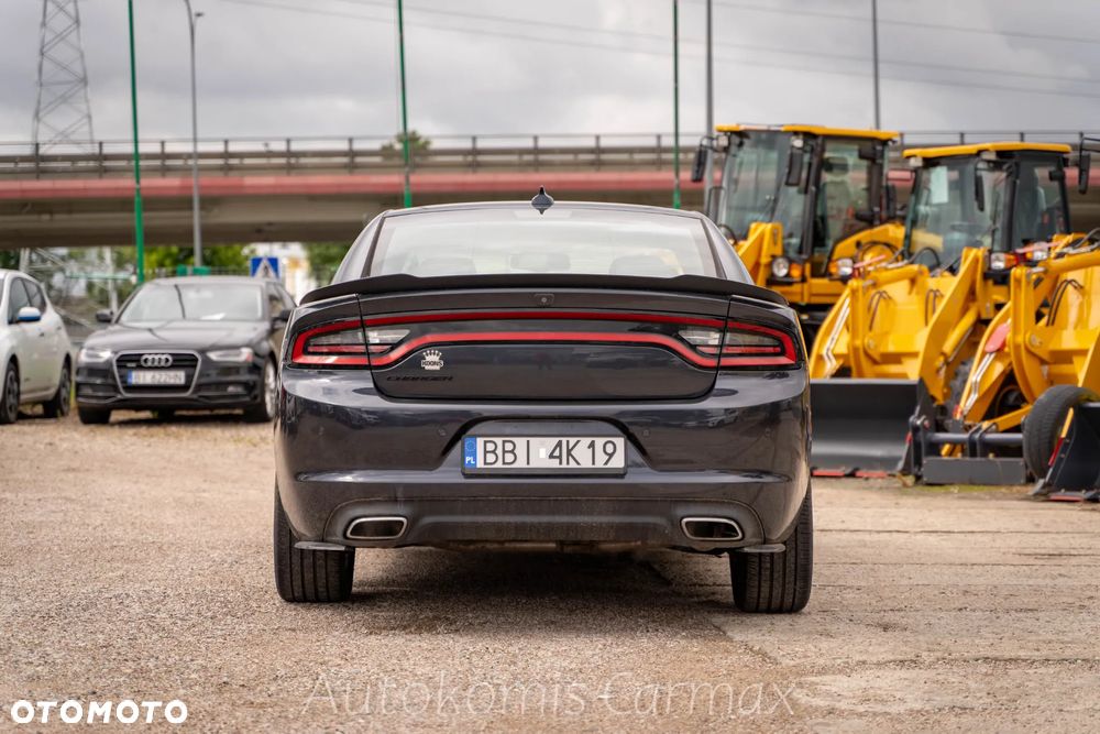 Dodge Charger - 9