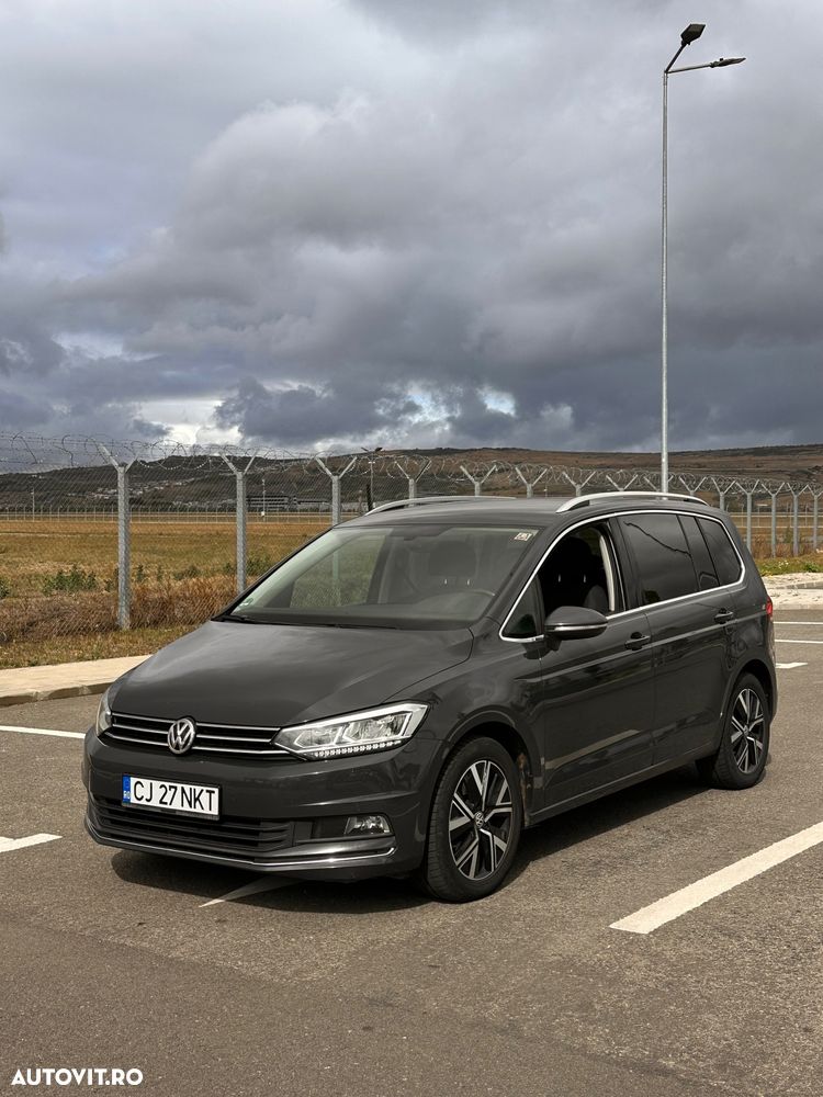 Volkswagen Touran 2.0 TDI SCR DSG Highline - 2