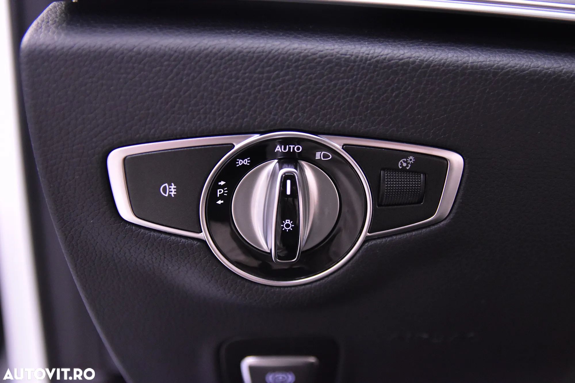 Mercedes-Benz CLS 450 4MATIC Aut - 17