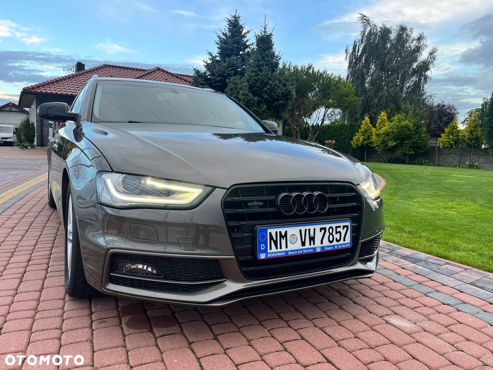 Audi A4 Avant 2.0 TDI ultra DPF Attraction - 12