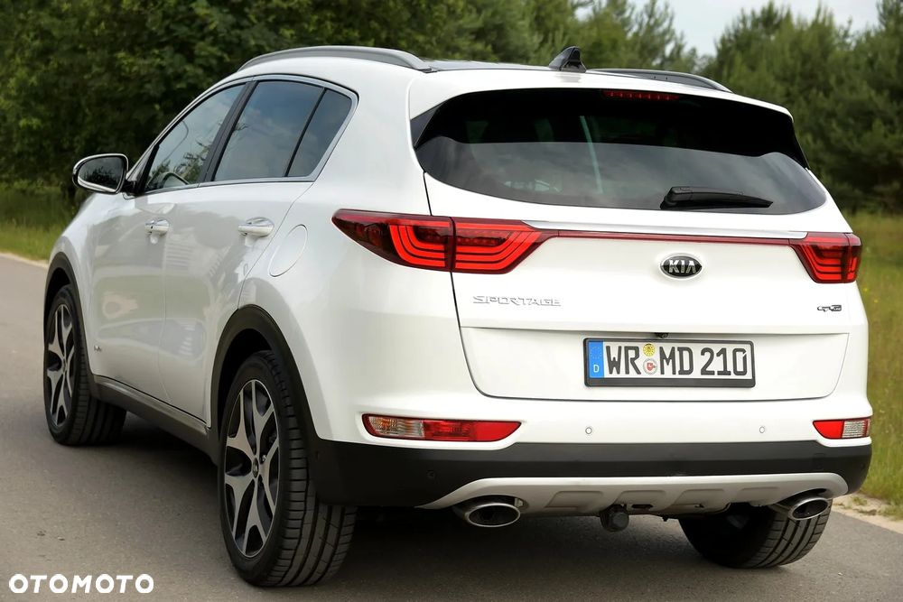 Kia Sportage 2,0 CRDI AWD GT Line - 6