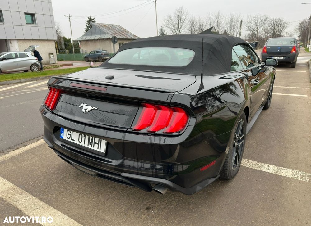 Ford Mustang Cabrio 2.3 Eco Boost - 2