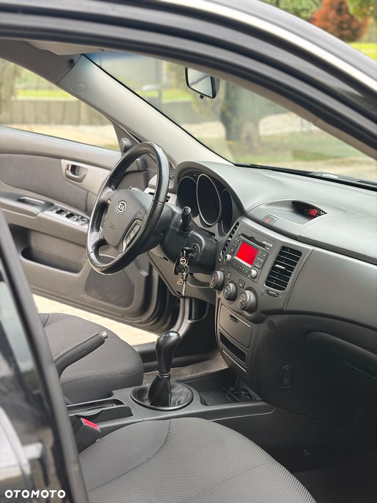 Kia Magentis 2.0 Silver - 10