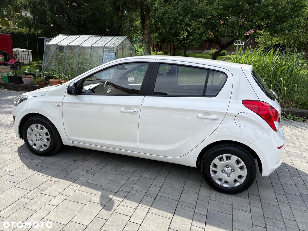 Hyundai i20 1.2 Trend - 16