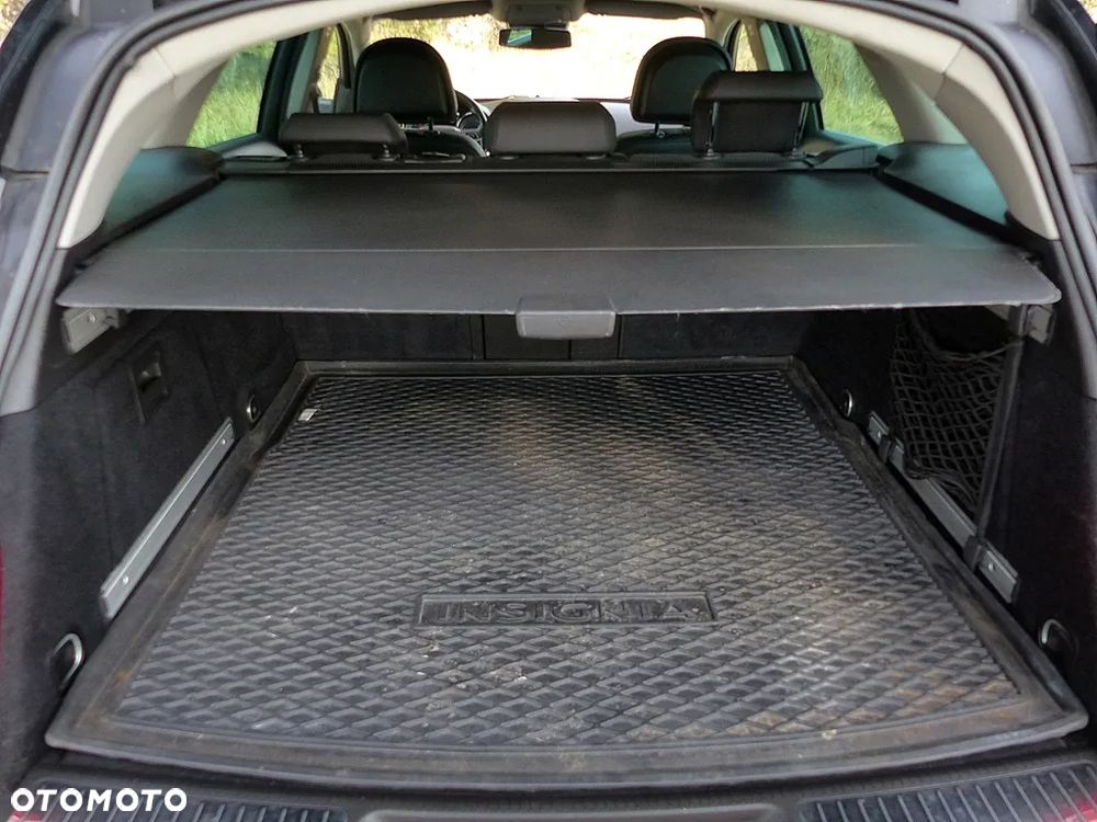 Opel Insignia 1.6 Turbo Edition - 11