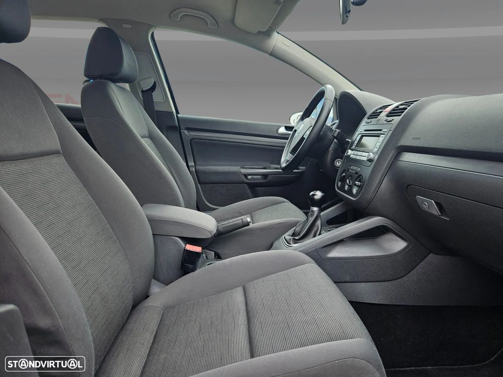 VW Golf 1.9 TDi BlueM. Confortline - 20