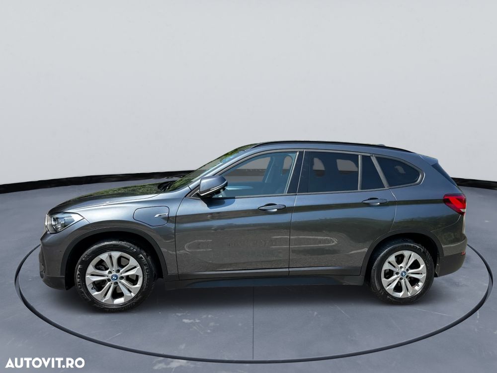 BMW X1 xDrive25e Sport Line - 31