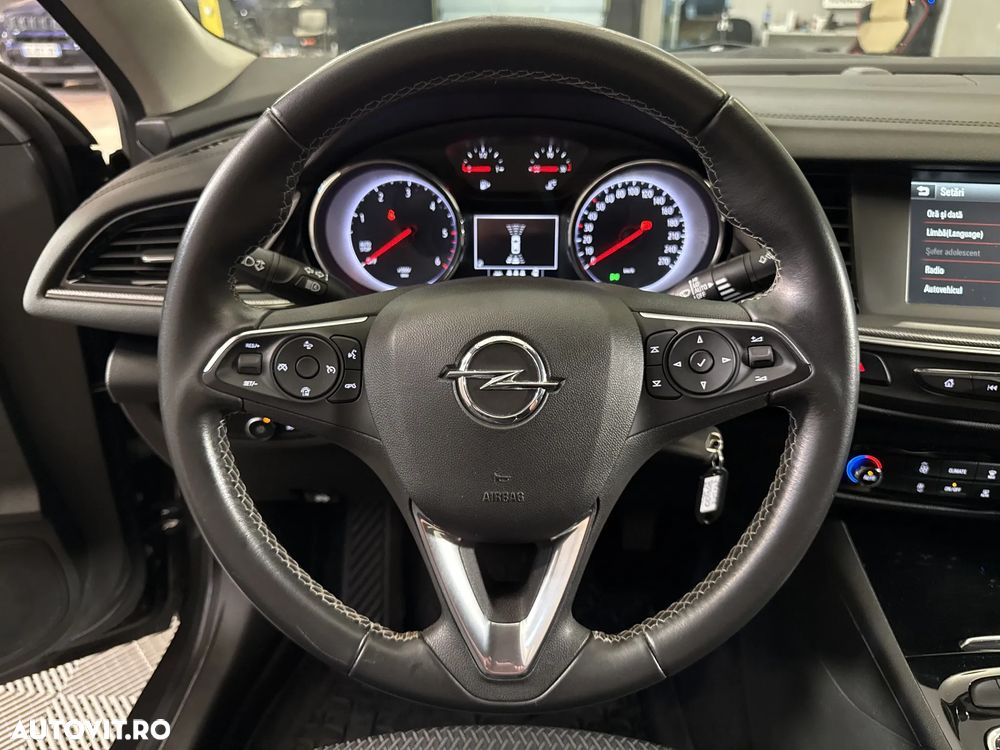 Opel Insignia - 17