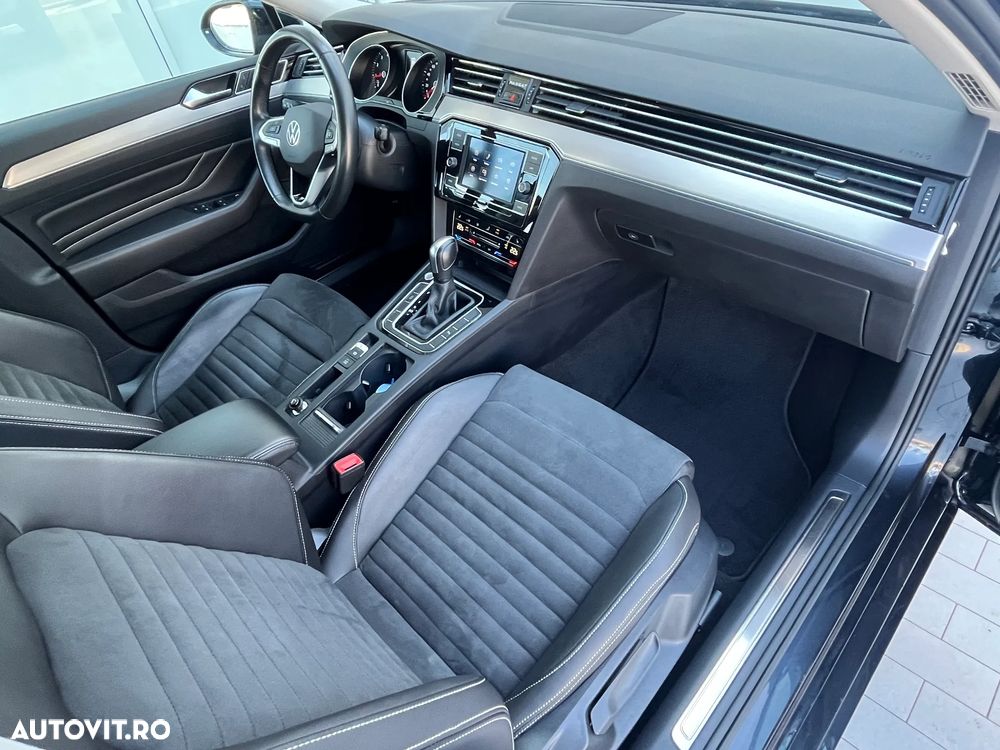 Volkswagen Passat 2.0 TDI DSG Highline - 27