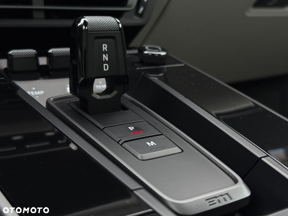 Porsche 911 Targa 4S - 28