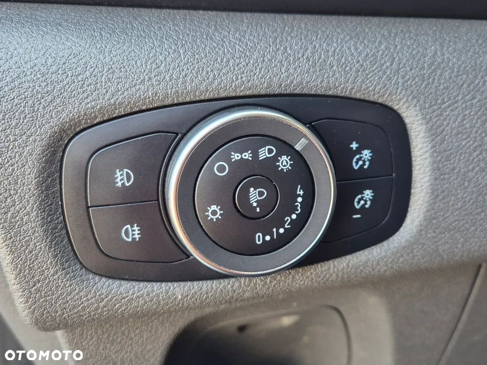 Ford Transit Custom L1H1 FV23% Ogrzewanie postojowe Bezwypadkowy - 12