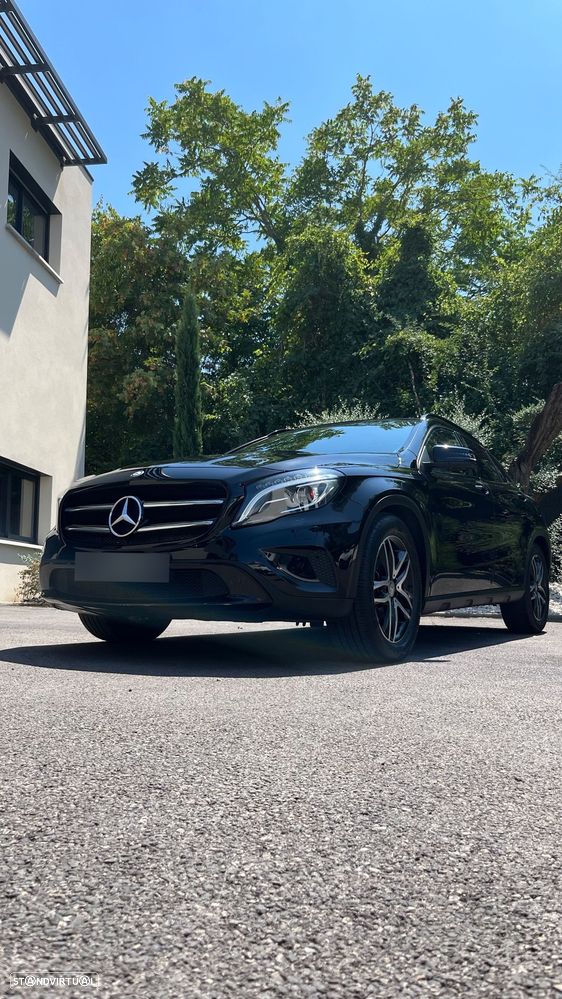 Mercedes-Benz GLA 200 (CDI) d 4Matic 7G-DCT Urban - 2