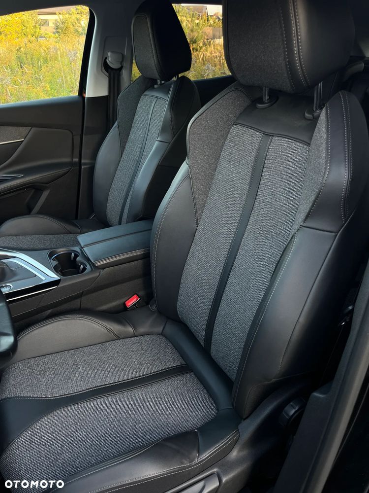 Peugeot 3008 - 13