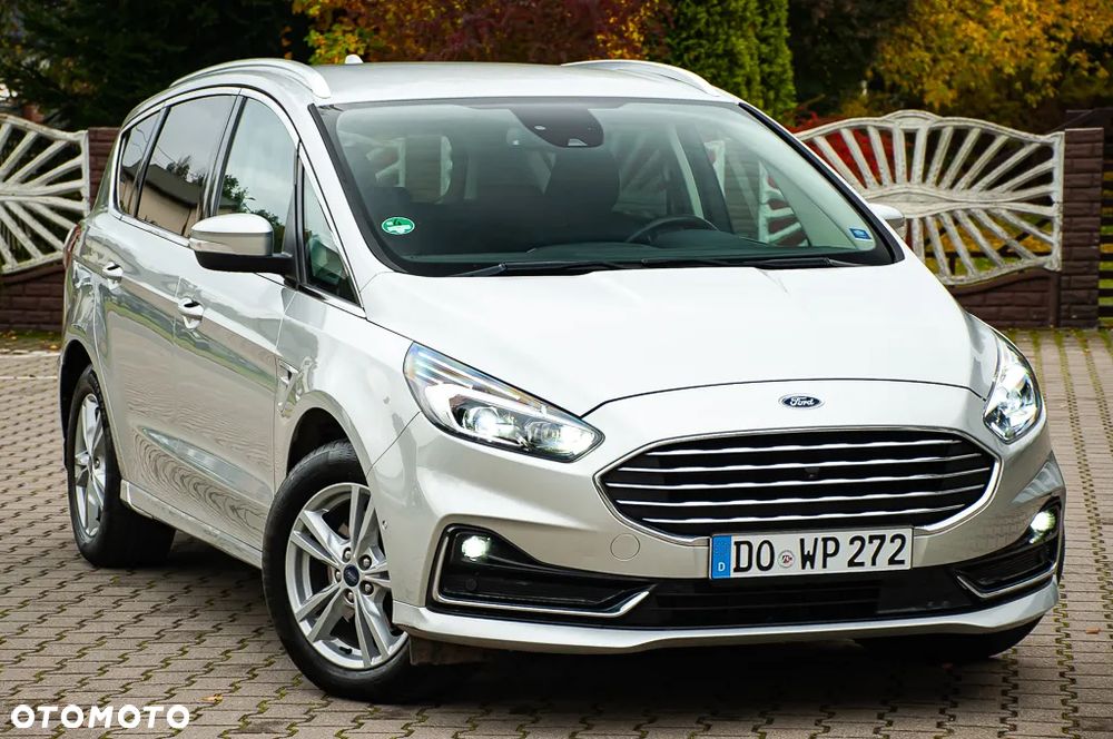 Ford S-Max 2.0 EcoBlue Titanium - 1