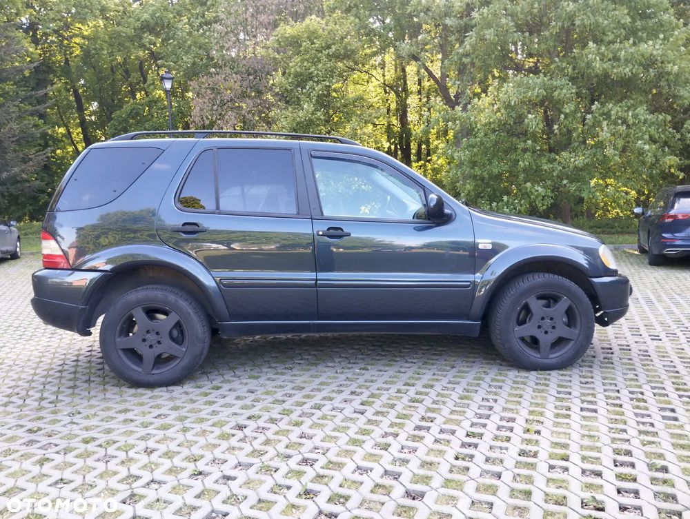 Mercedes-Benz ML 55 AMG - 20