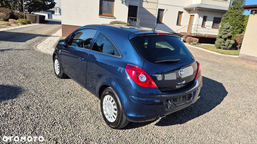 Opel Corsa 1.4 16V Satellite - 3