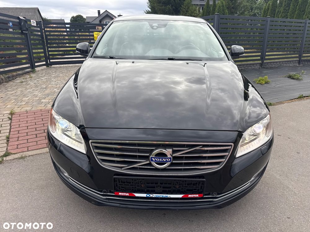 Volvo V70 D5 AWD Dynamic Momentum - 25