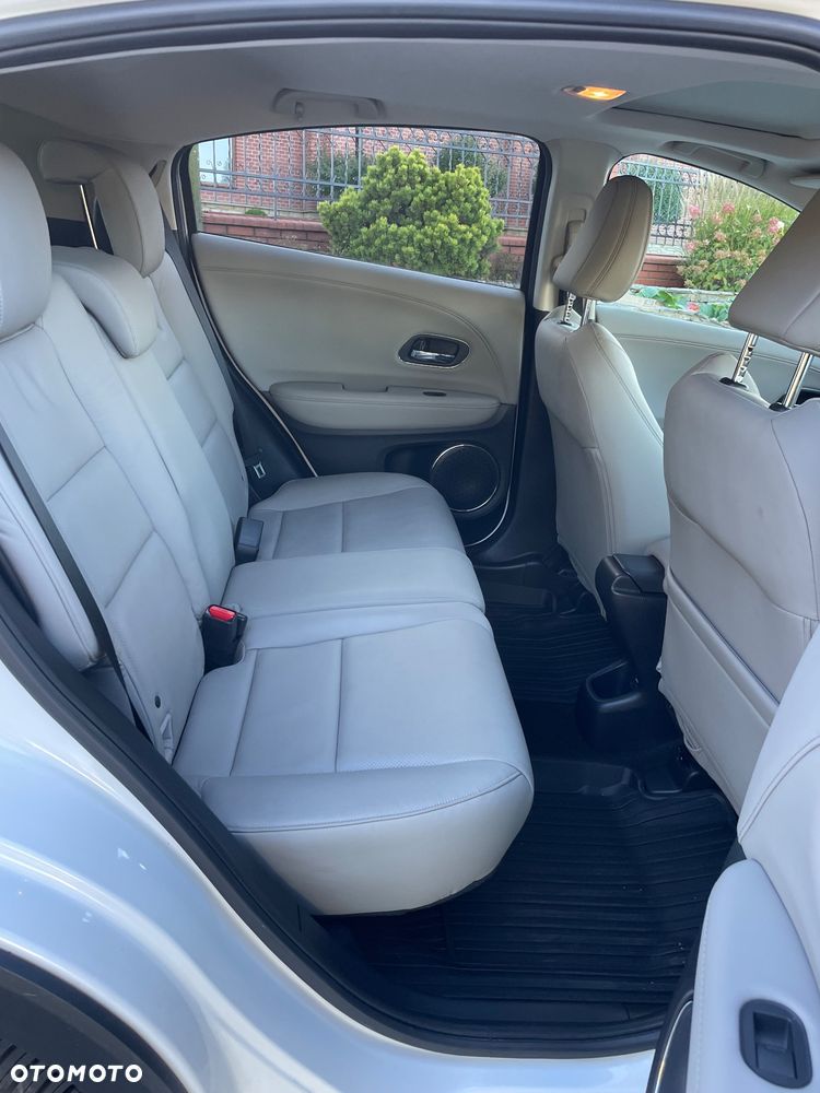 Honda HR-V 1.8 LX Sport Utility CVT - 8