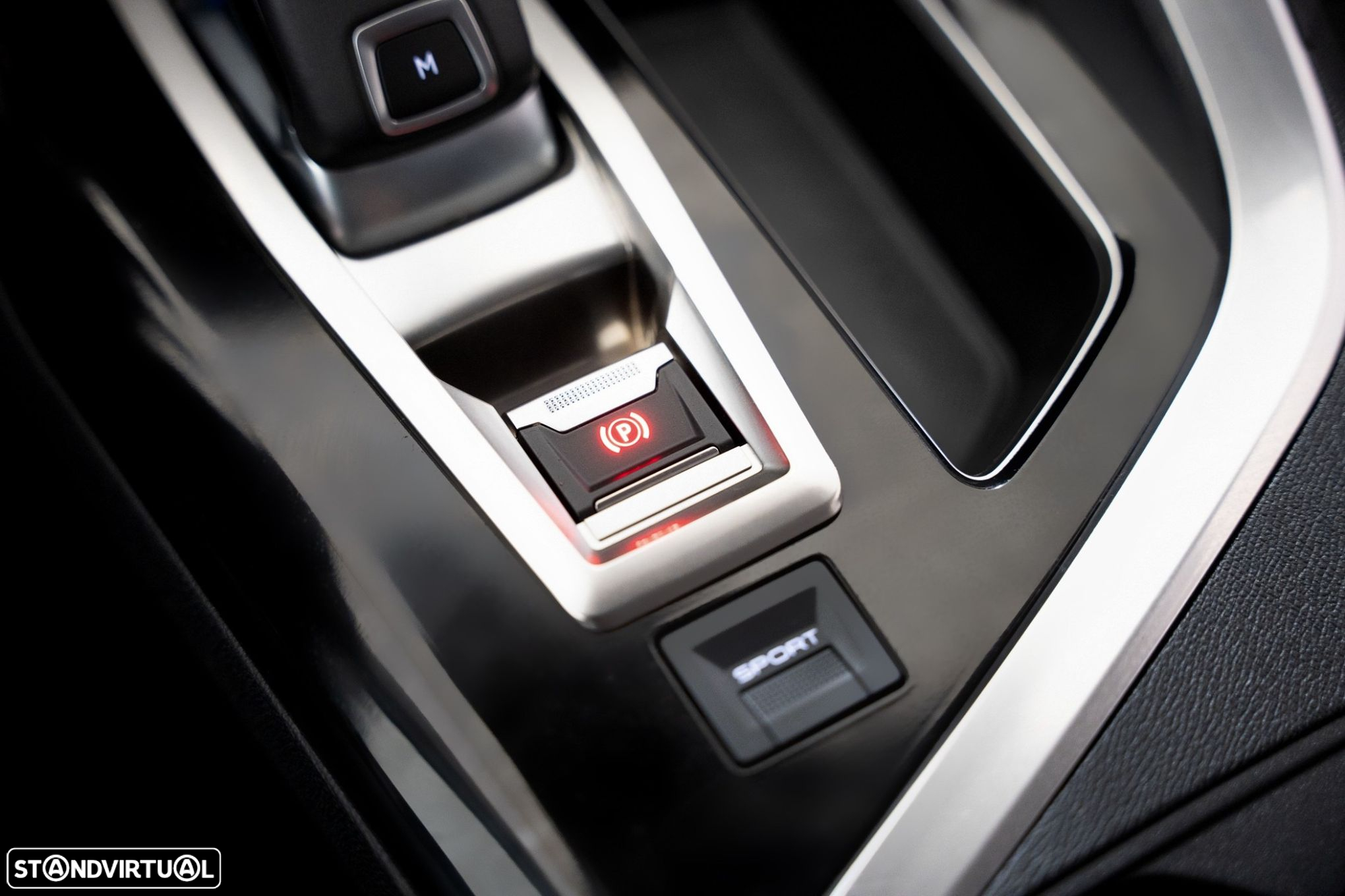 Peugeot 3008 1.2 PureTech Allure EAT8 - 9