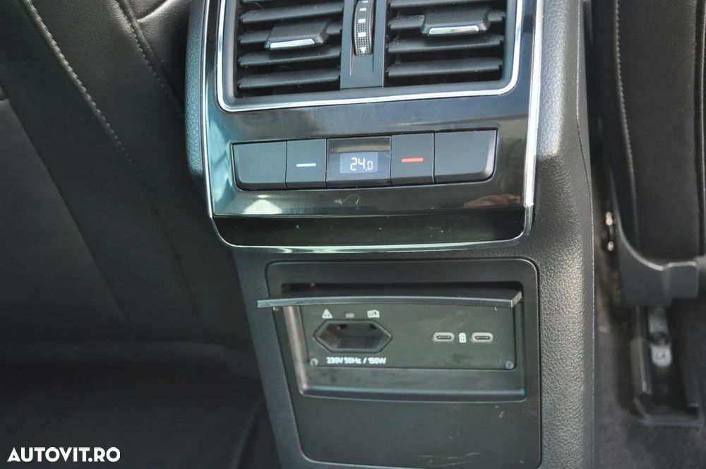 Skoda Superb 2.0 TDI DSG Premium Edition - 19