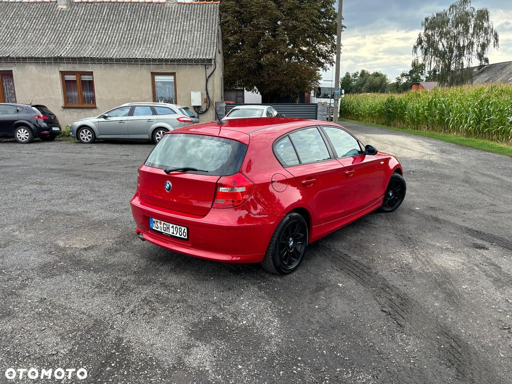 BMW Seria 1 118d - 4