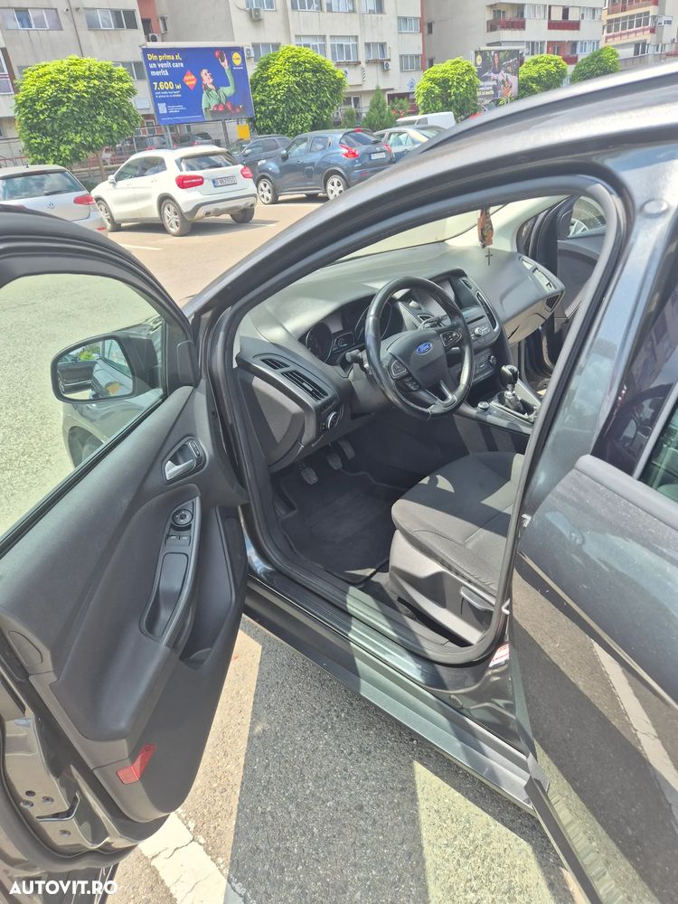 Ford Focus 1.5 TDCi DPF Start-Stopp-System Business - 22