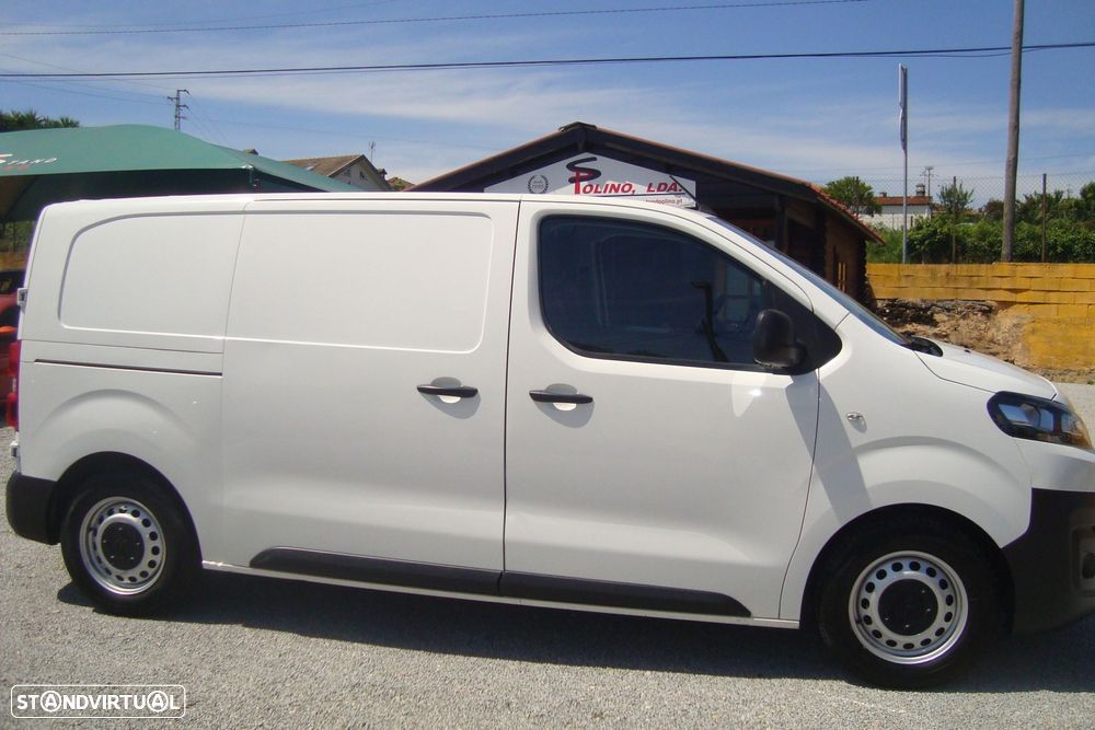 Citroën ë-Jumpy 1.6 HDI   BLUE  3 LUGARES - 5