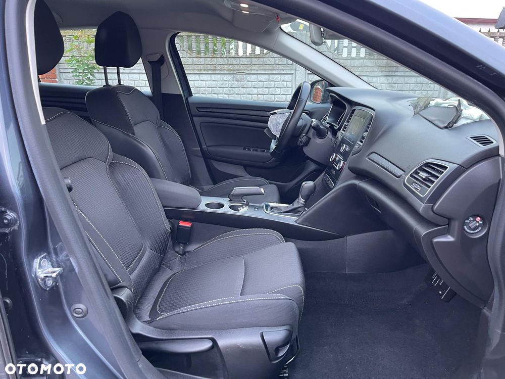Renault Megane BLUE dCi 115 EDC INTENS - 25
