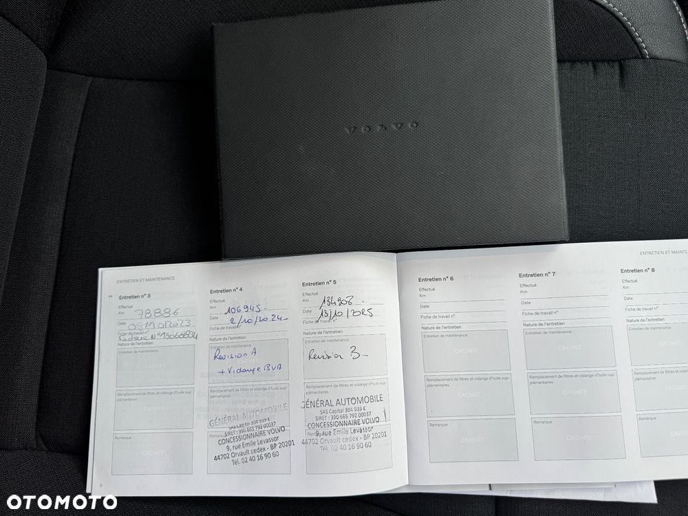 Volvo XC 40 D3 SCR Momentum - 36