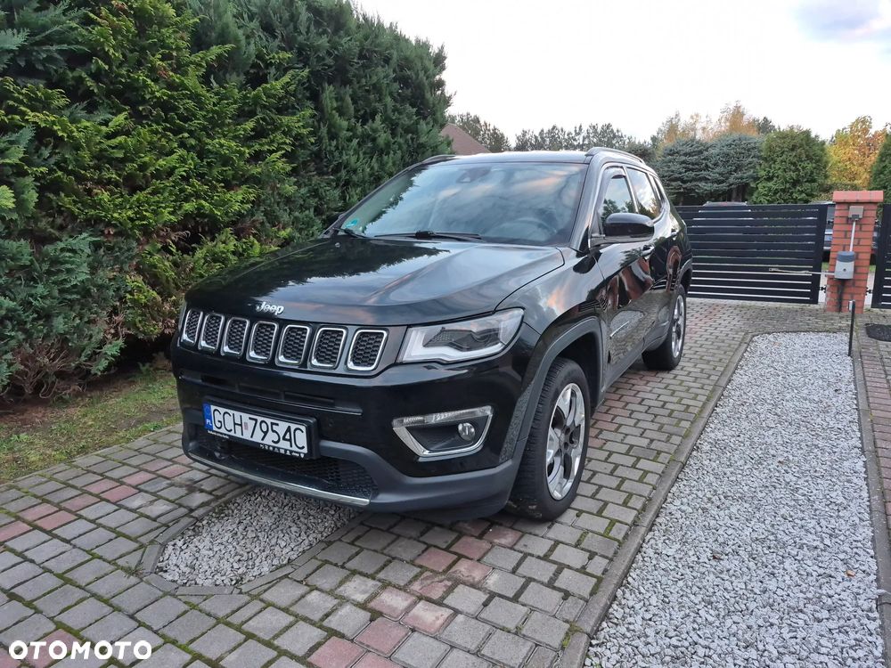 Jeep Compass - 18
