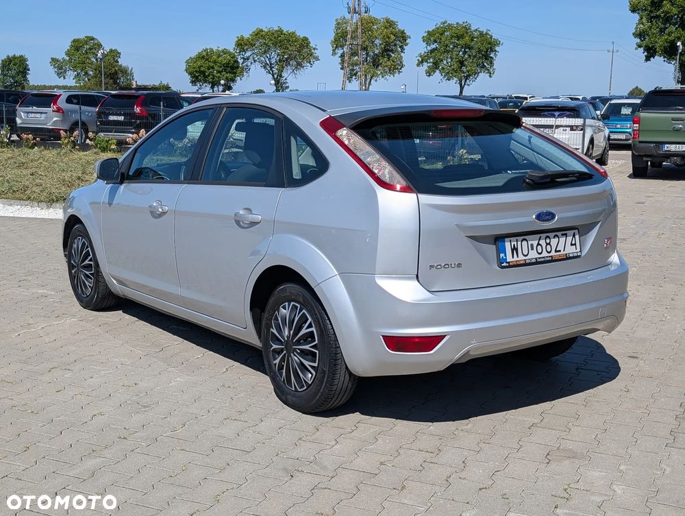 Ford Focus 1.6 Silver X - 11