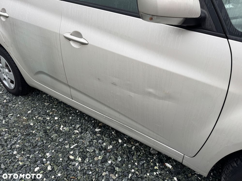 Kia Venga 1.4 CRDi 90 Business Line - 7