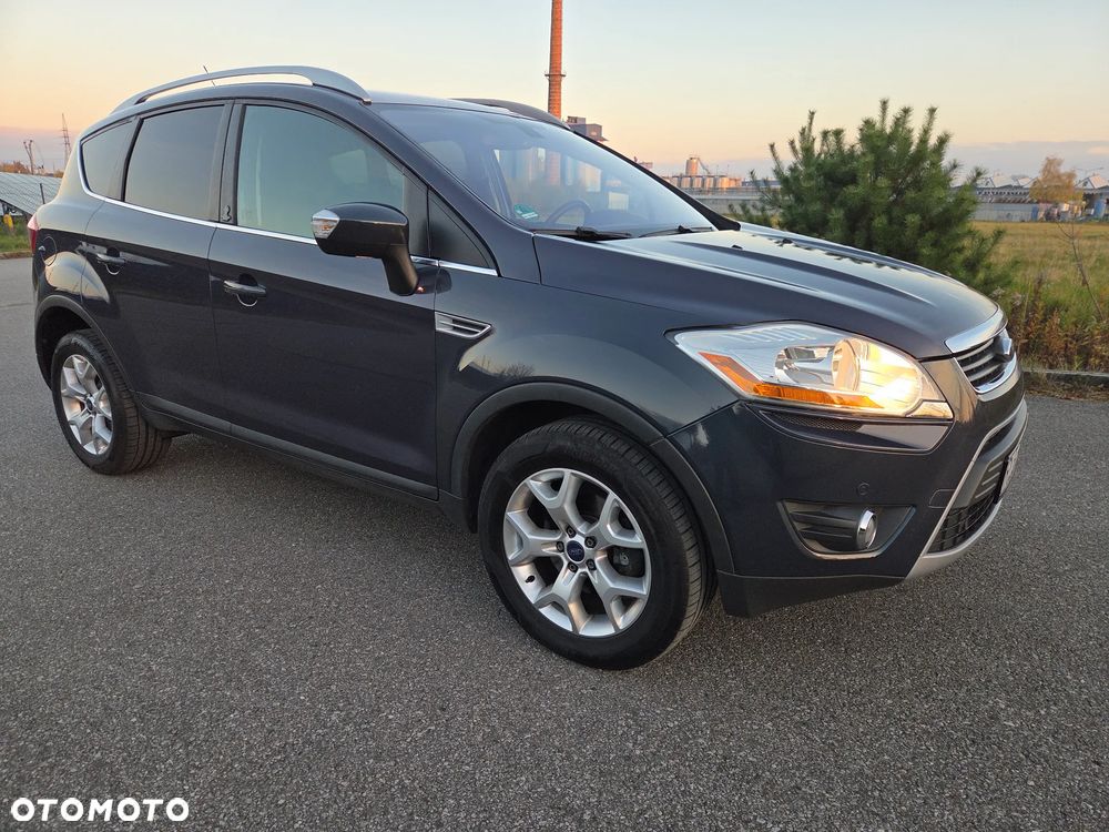 Ford Kuga - 12