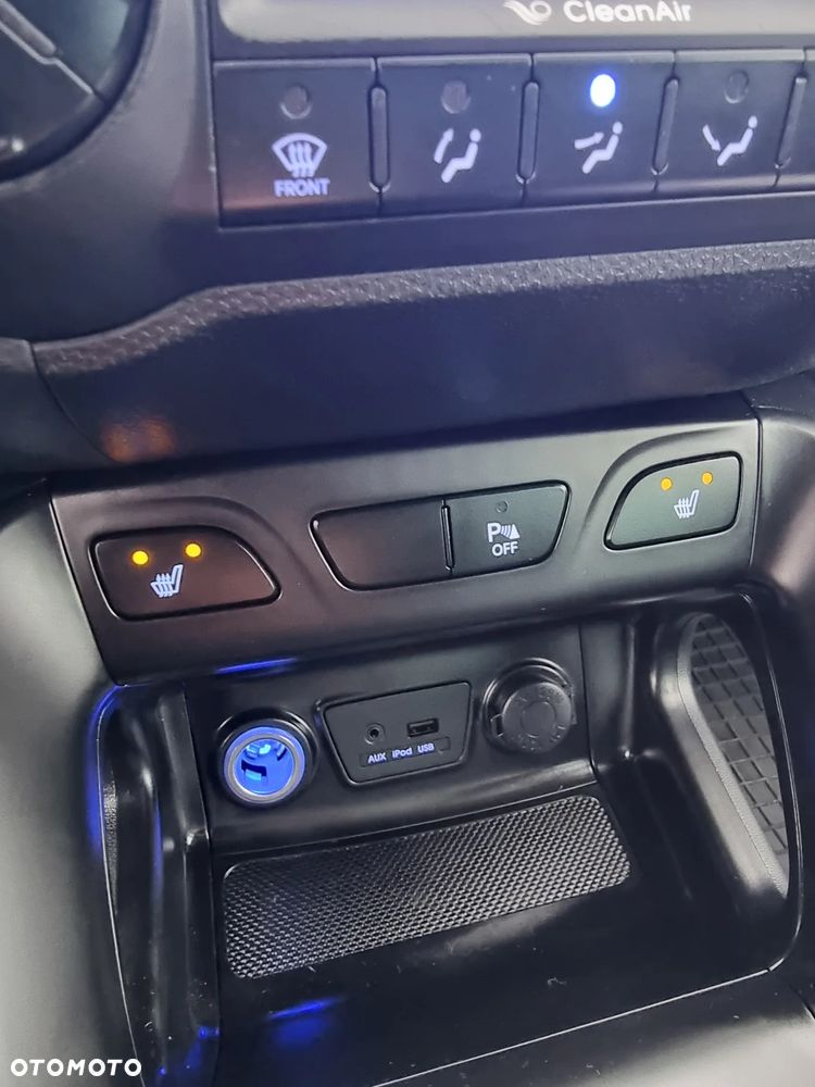 Hyundai ix35 2.0 Premium 2WD - 19