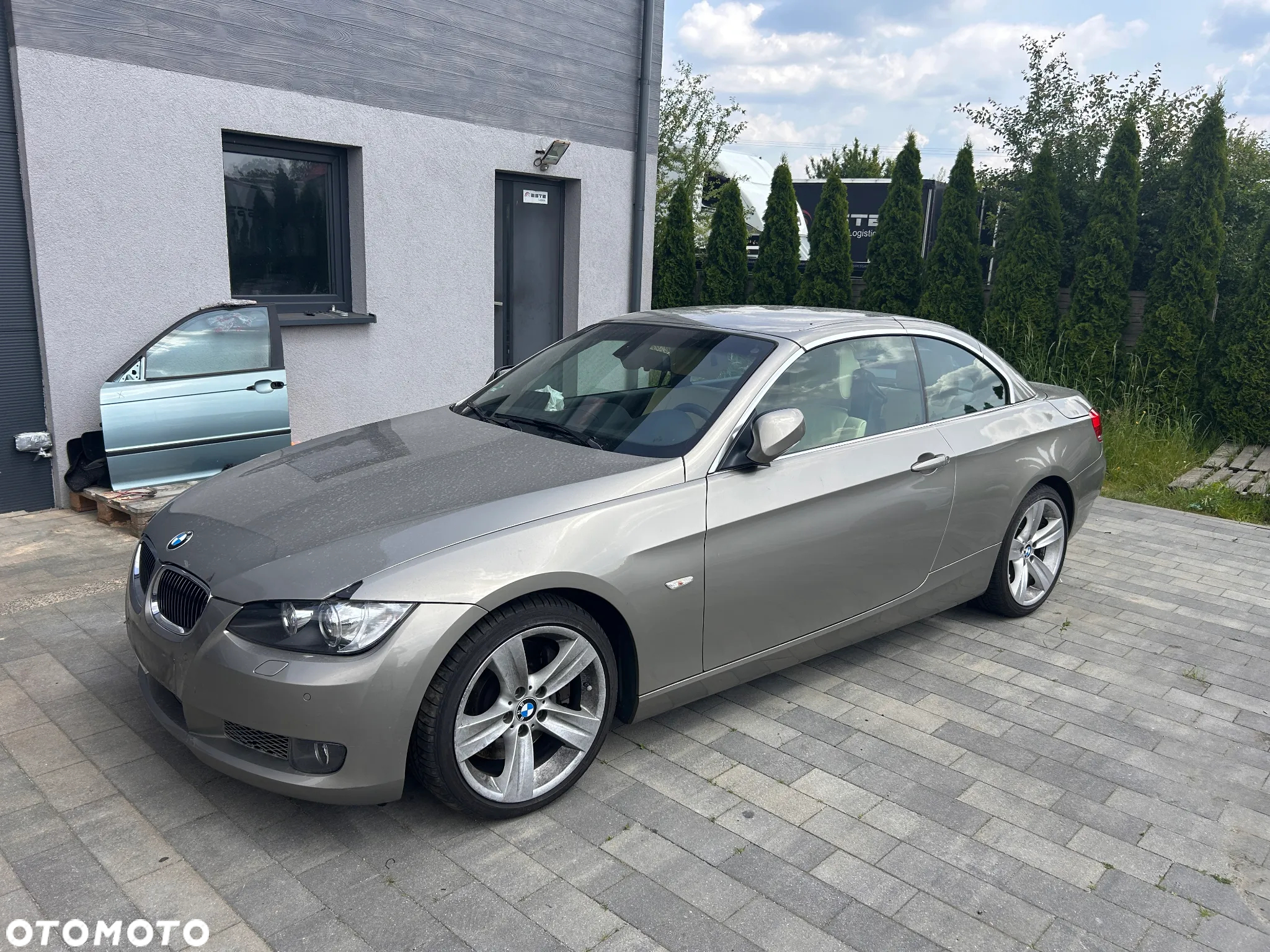 BMW Seria 3 335i Cabrio - 17