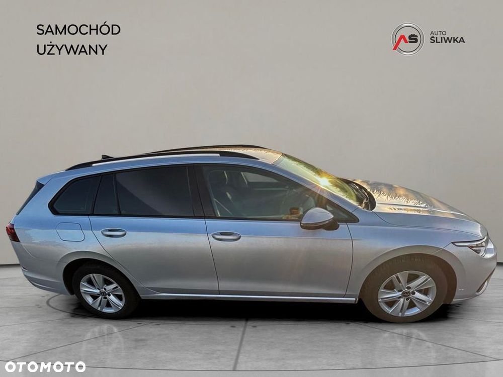 Volkswagen Golf - 5