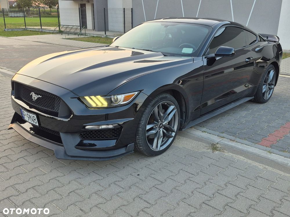 Ford Mustang 3.7 V6 - 1