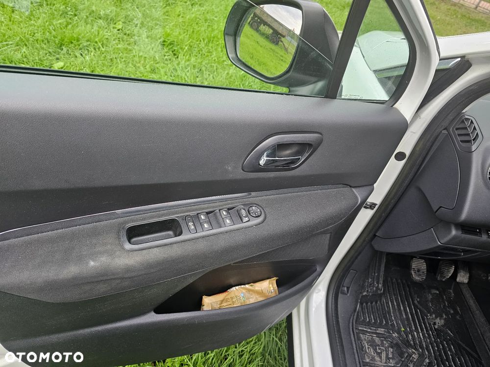 Peugeot 3008 - 15