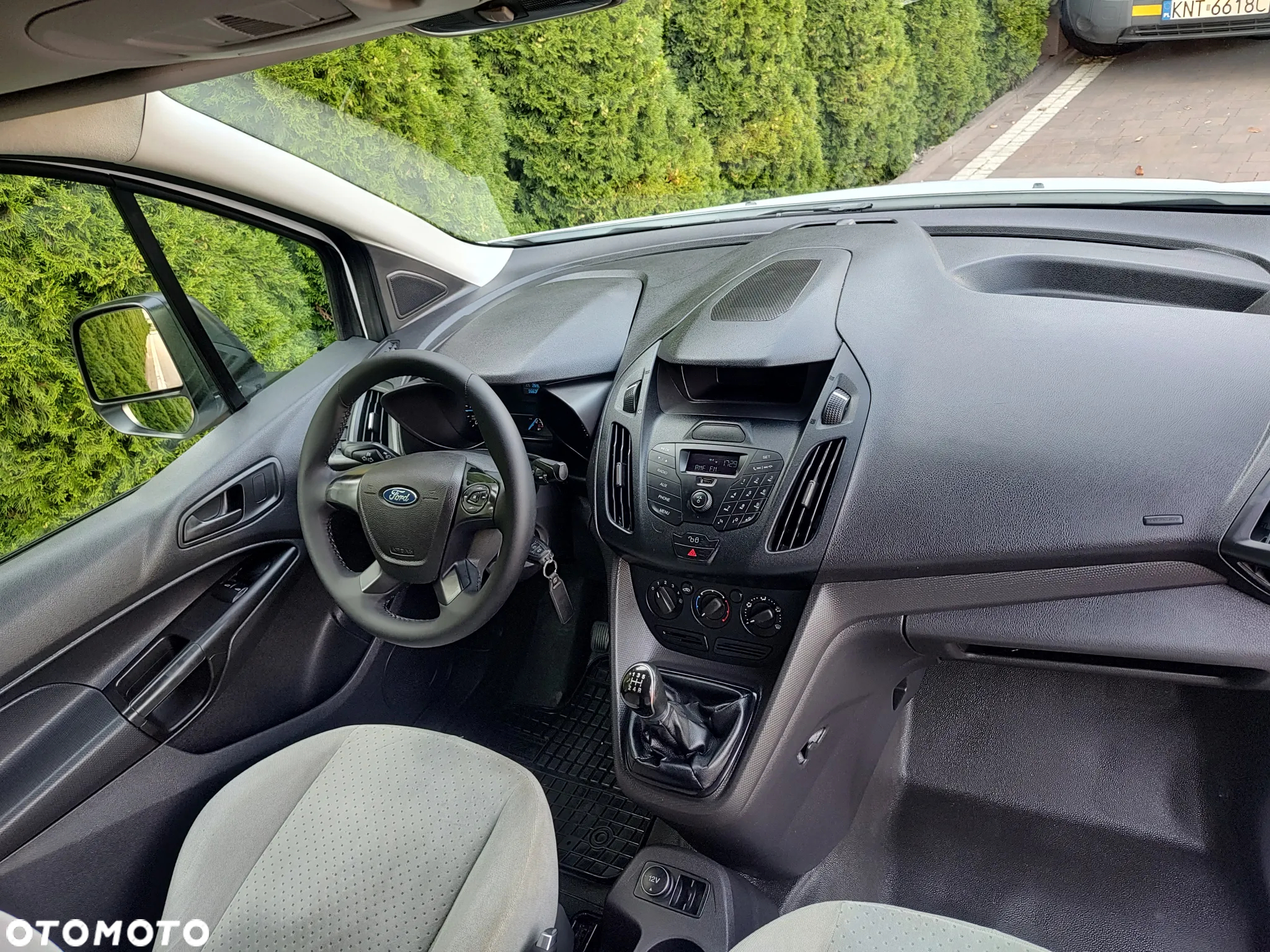 Ford Connect - 13