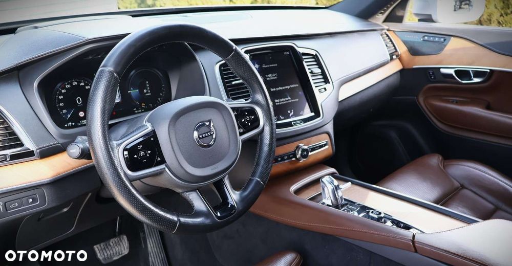 Volvo XC 90 - 13