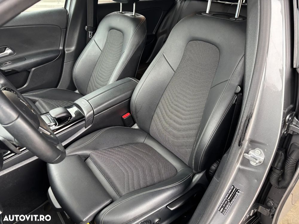 Mercedes-Benz A 200 7G-DCT Style - 33