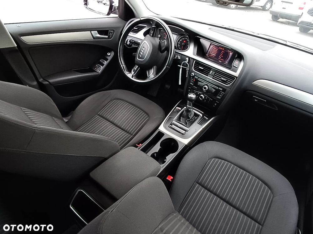 Audi A4 Avant 2.0 TDI DPF Ambition - 21
