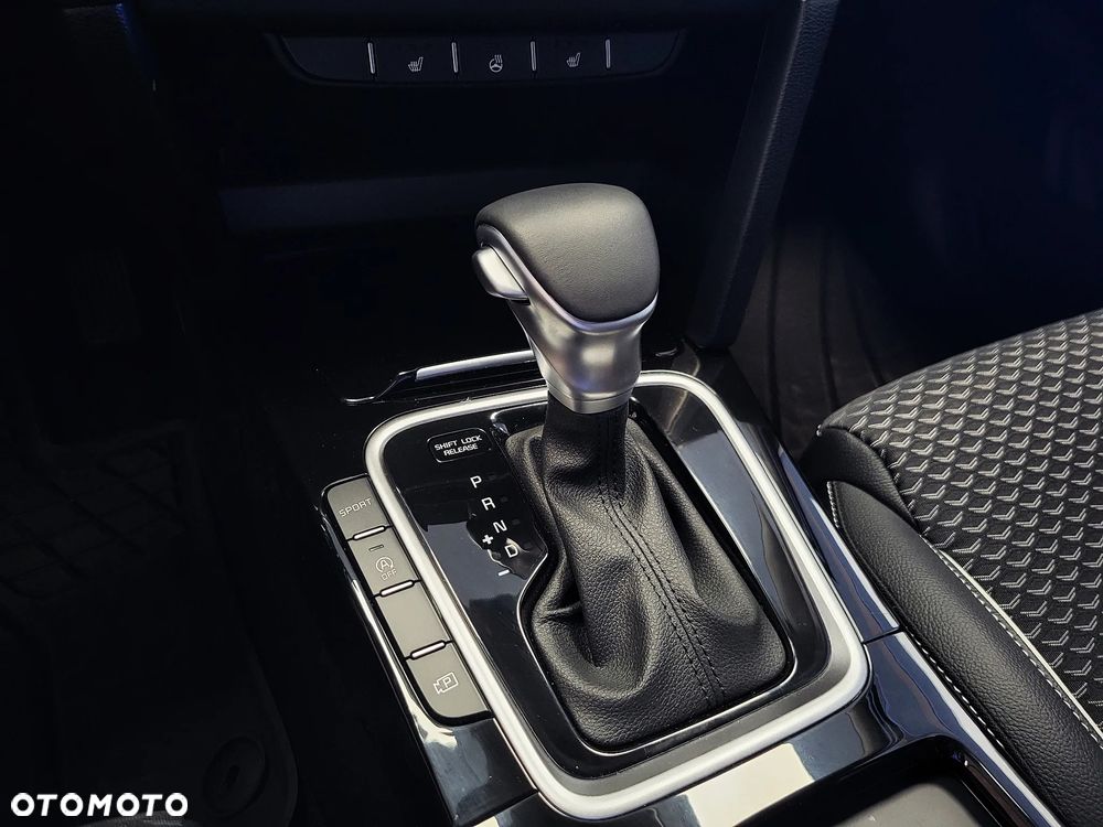 Kia XCeed 1.5 T-GDI L DCT - 14