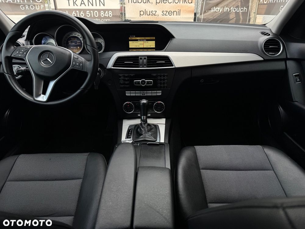 Mercedes-Benz Klasa C 220 CDI DPF Automatik Avantgarde - 20