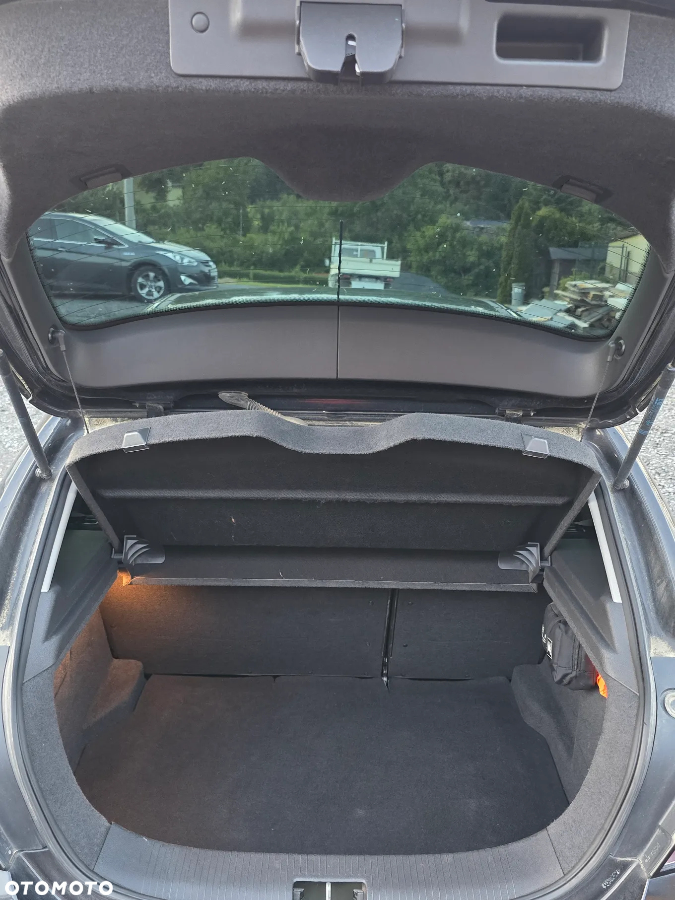 Opel Astra III GTC 1.6 Enjoy - 7