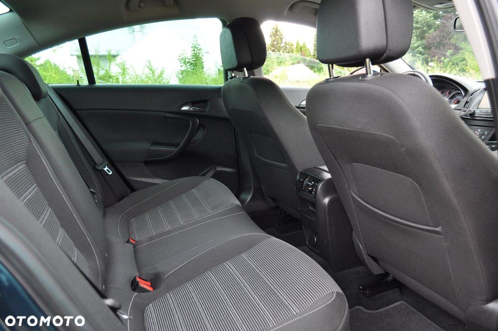 Opel Insignia - 18